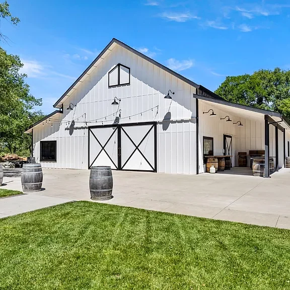 Barn 1